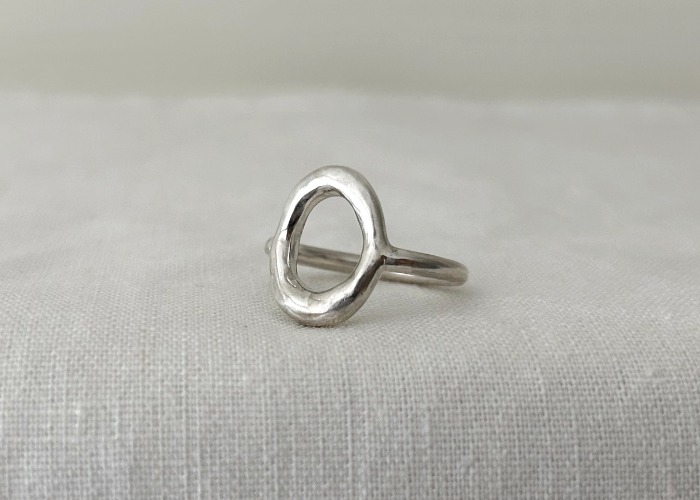 alex oval ring